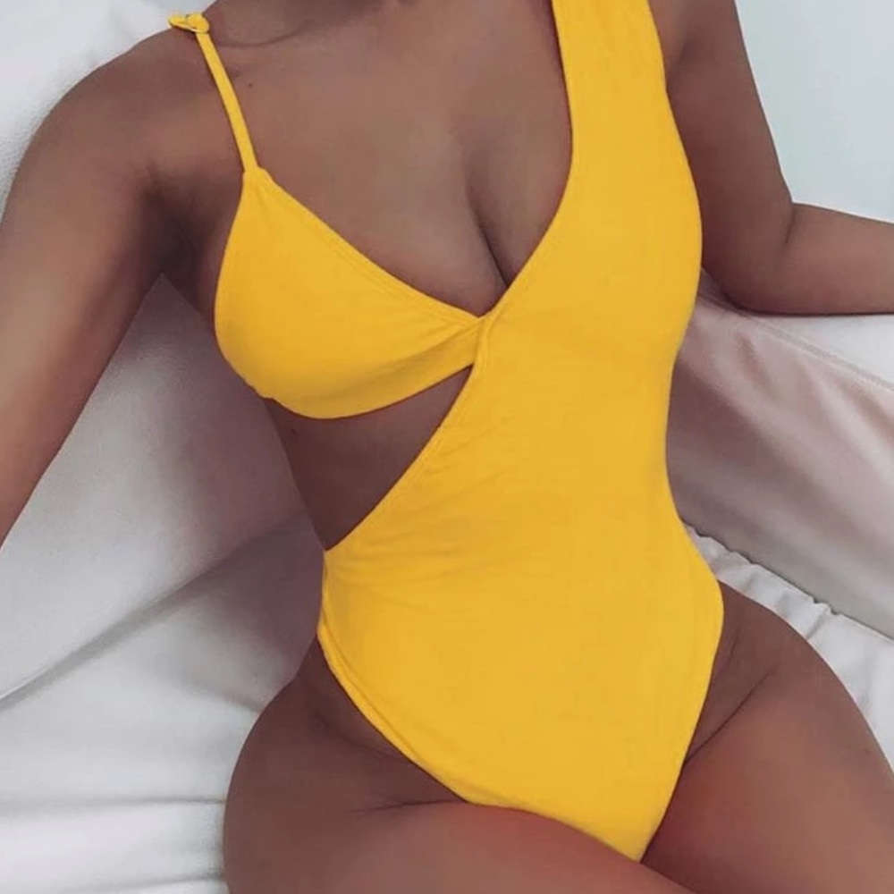 Solid One Piece Swimsuit Female Sexy Triangle Cup Swimwear